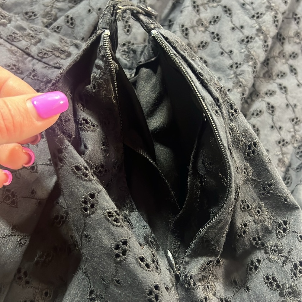 Neiman Marcus black midi skirt size 6 - Picture 8 of 10